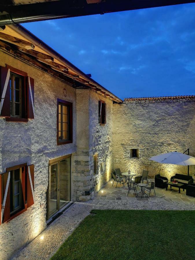 Villa Agritur Ciastel à Sanzeno Extérieur photo